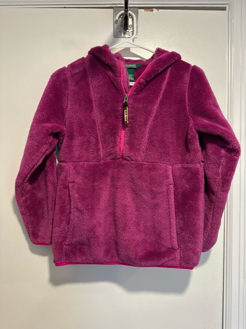 LL Bean Berry pink Hi-Pile Fleece Sz: M (10-12) Hooded Pullover Soft Fuzzy Warm